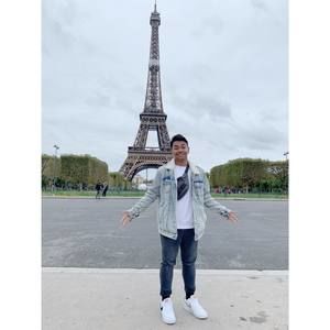 Meet your Posher, Lorenzo